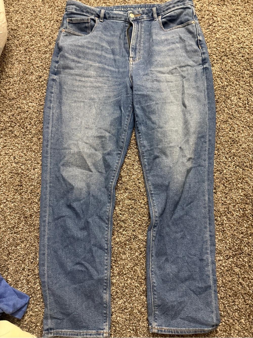 American Eagle Outfitters  curvy mom Straight-Leg Jeans